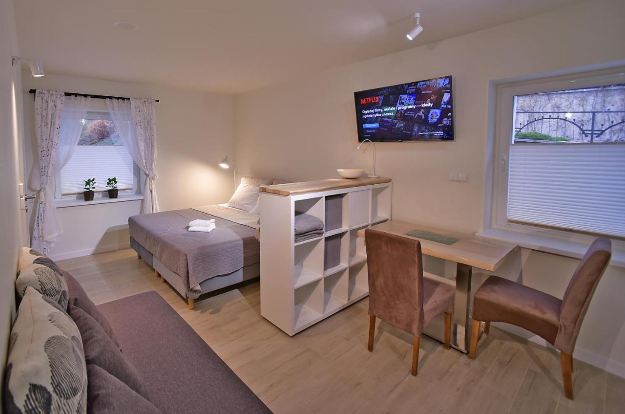 Apartamenty Sjesta River Kudowa-Zdrój Buitenkant foto