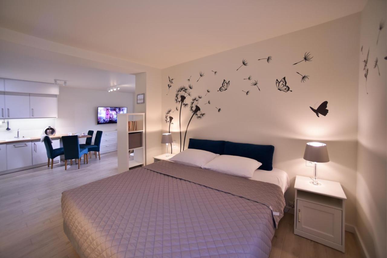 Apartamenty Sjesta River Kudowa-Zdrój Buitenkant foto