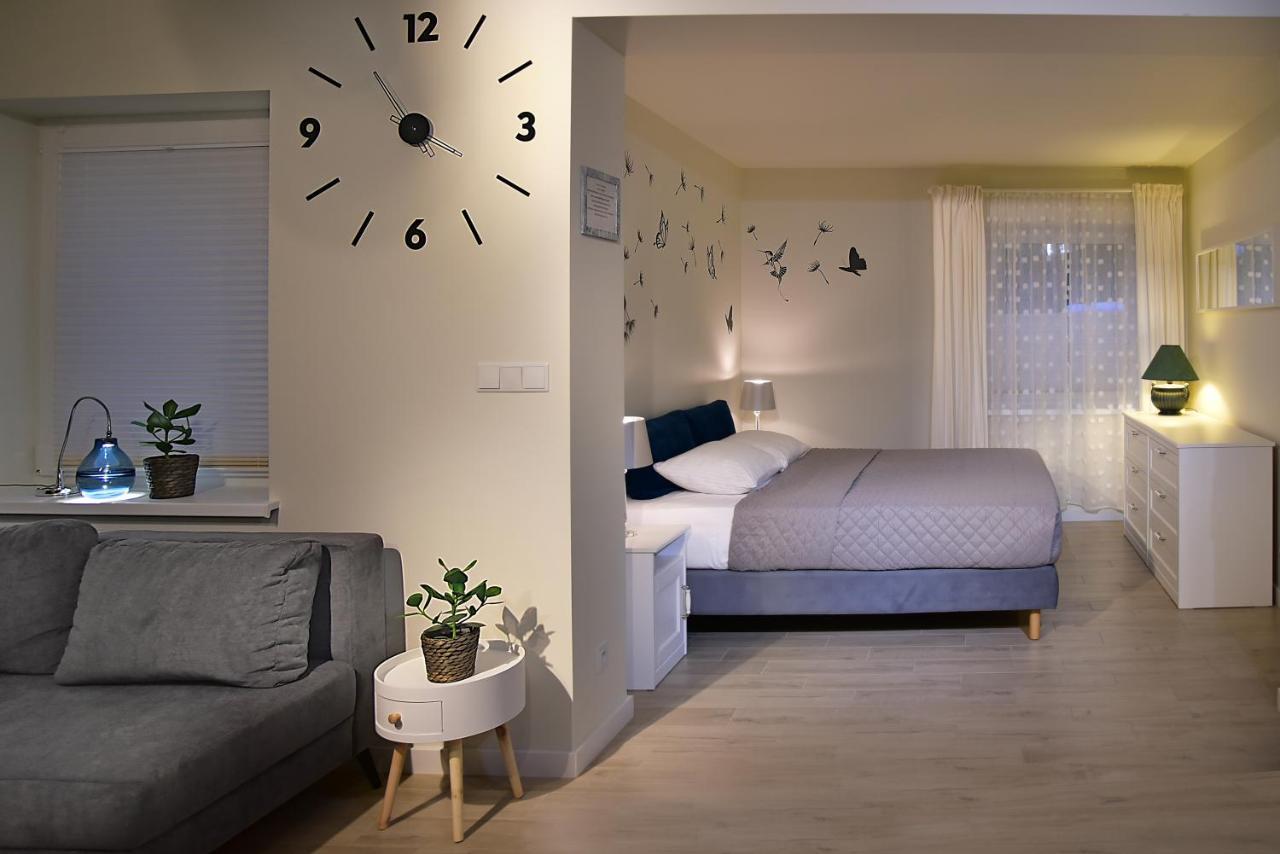 Apartamenty Sjesta River Kudowa-Zdrój Buitenkant foto