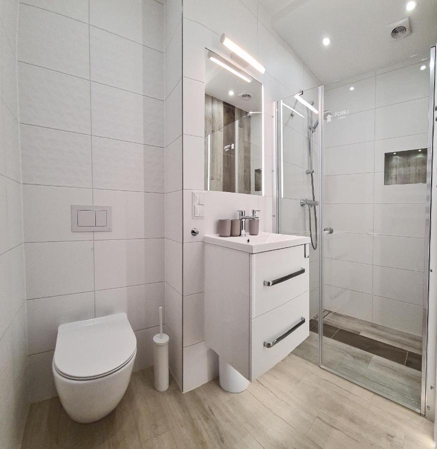 Apartamenty Sjesta River Kudowa-Zdrój Buitenkant foto