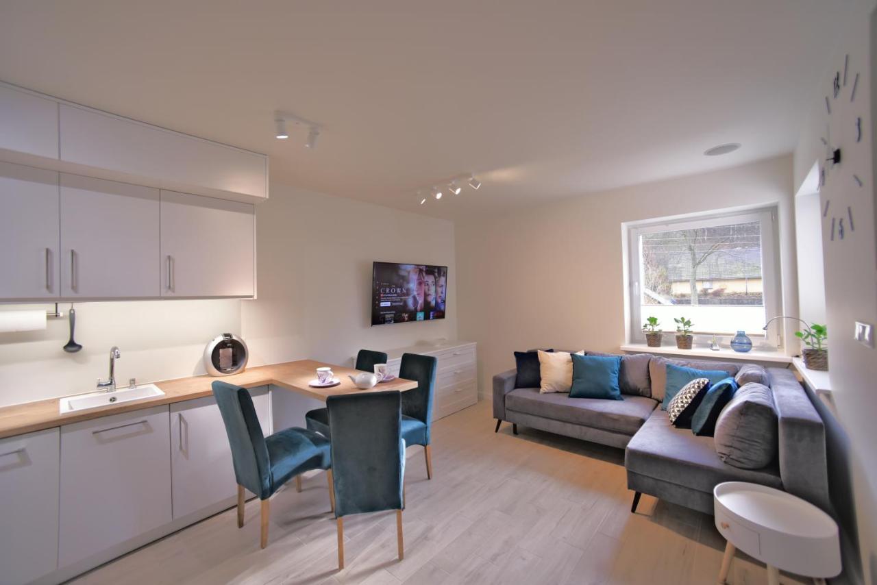 Apartamenty Sjesta River Kudowa-Zdrój Buitenkant foto